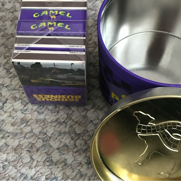 NWOT-JOE CAMEL RACING TIN SET WITH ASHTRAY & SEALED MATCHES!! - Picture 6 of 8